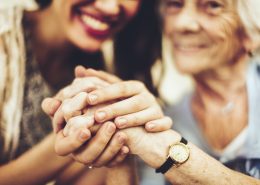 5 Signs That Indicate Your Loved May Need Memory Care